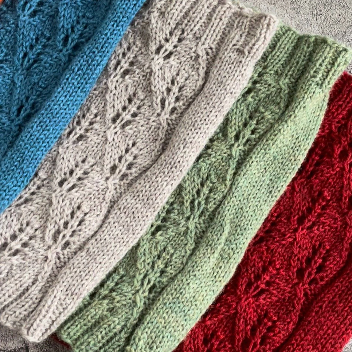 Lilac Leaf - Cowl - Image 3