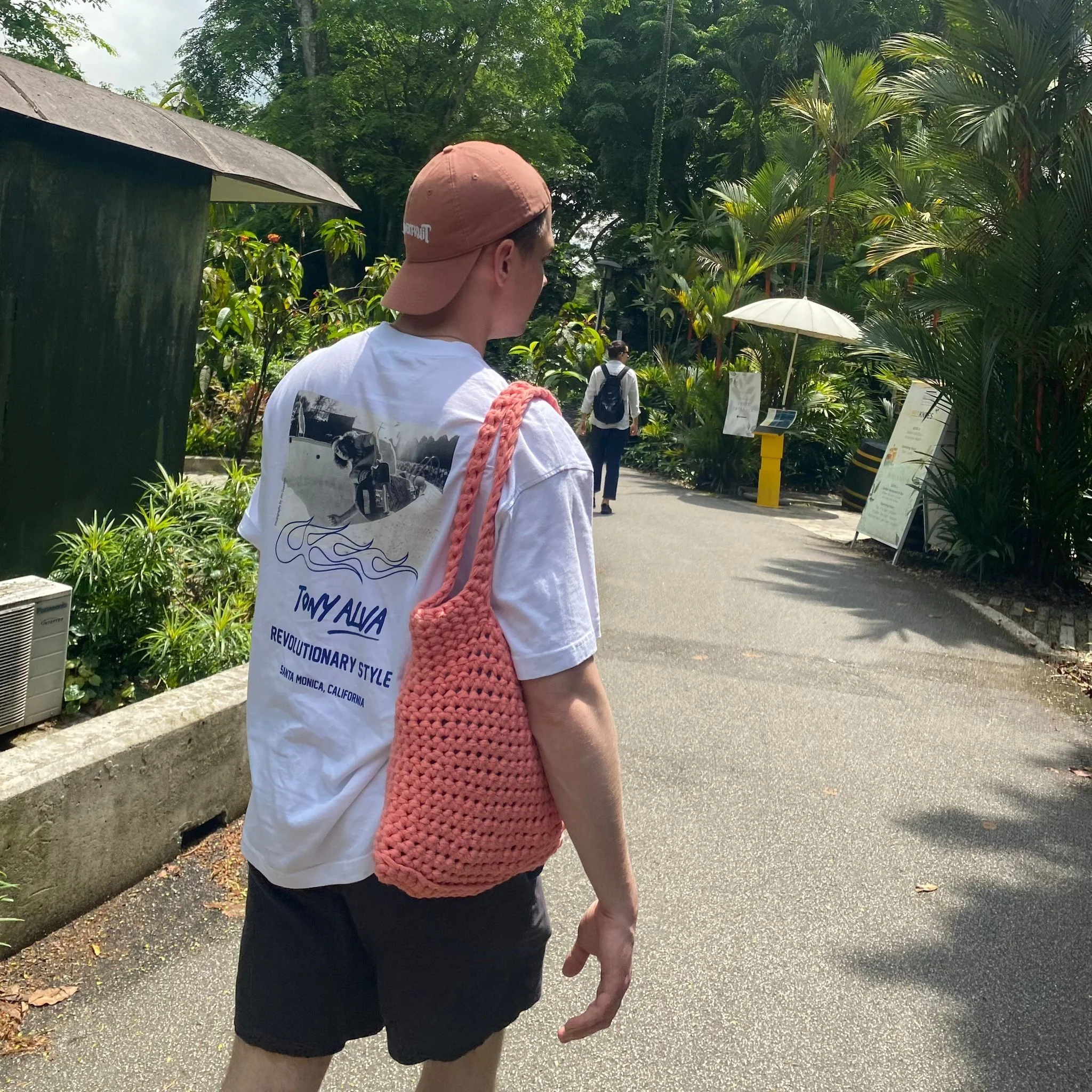 Trendy Everyday Handbag - Image 3