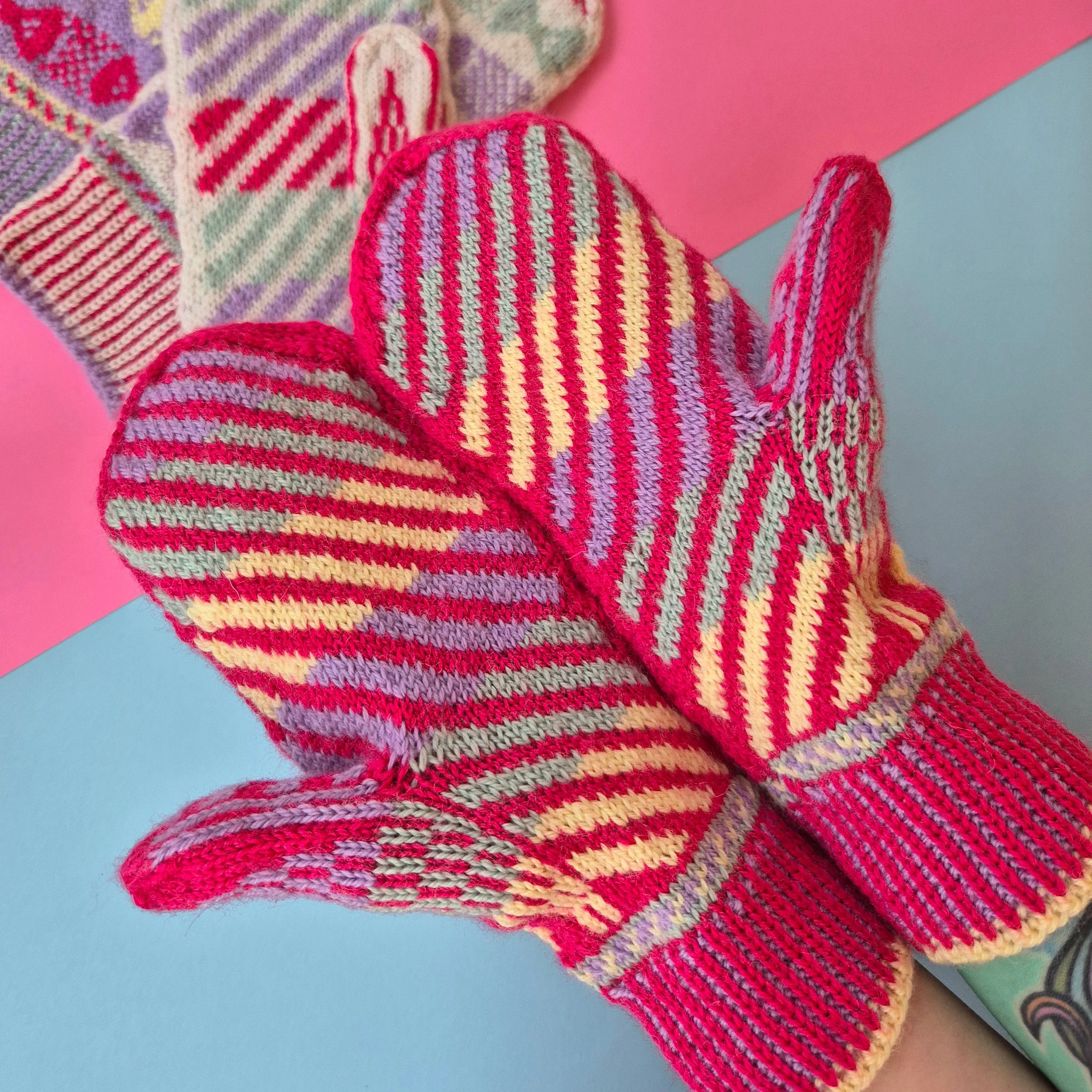 Bow Pop Mittens - Image 4