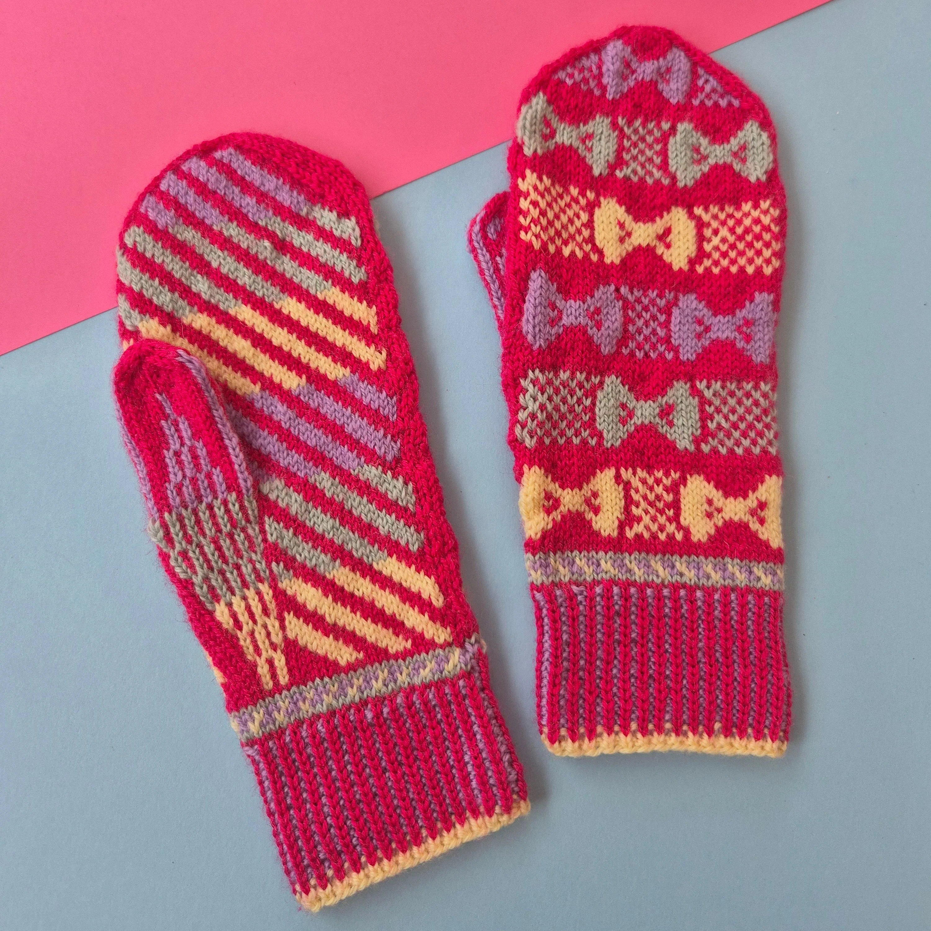 Bow Pop Mittens - Image 5